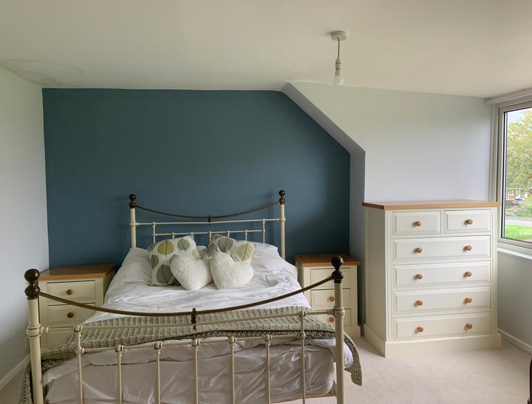 interior bedroom decoration painting wallpapering