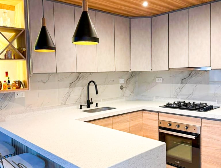 Cocina integral de casa dúplex en venta en Amagá Antioquia.