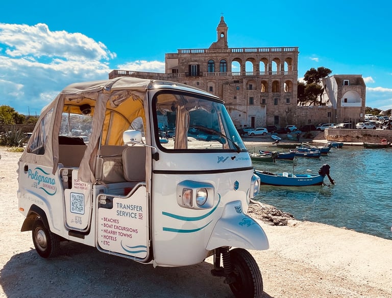 Ape calessino tuktuk on the beach