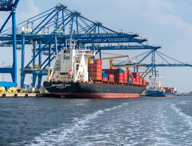 fastest shipping options to get your orders quickly and efficiently, air cargo, sea cargo