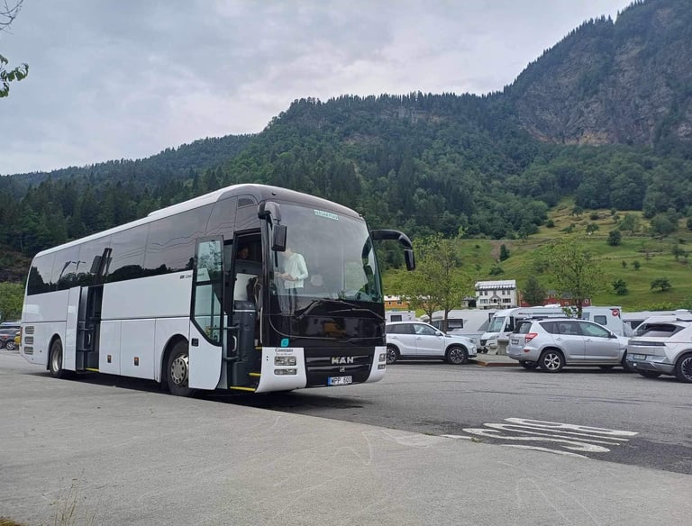 Autobusų nuoma su vairuotoju