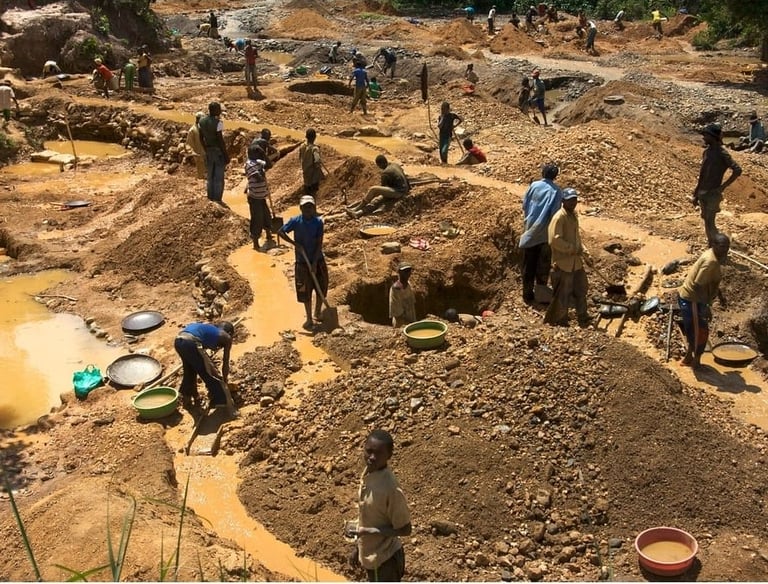 miners at Migori gold field