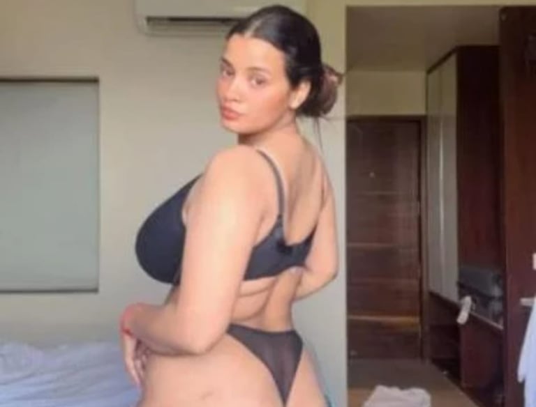 Escort service in goregaon