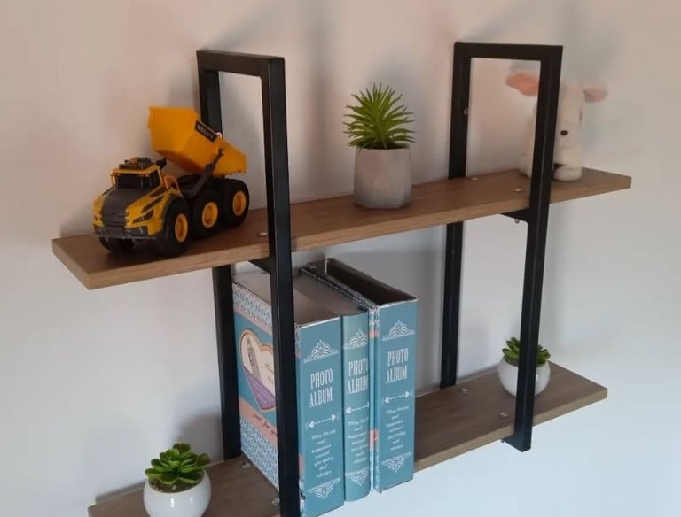 drvometal, drvo metal, nameštaj, police, stolovi, stolice, ograde, ograda, kapija