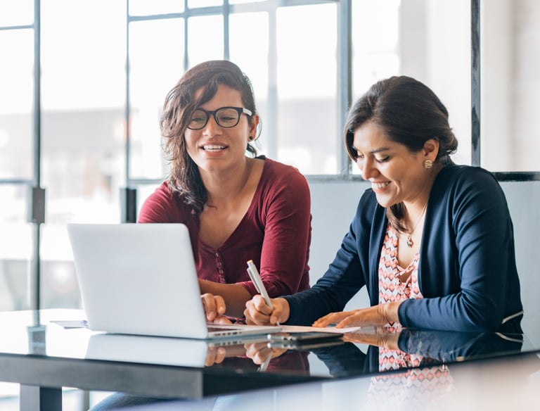 One-on-one beauty marketing support tailored to individual beauty professionals