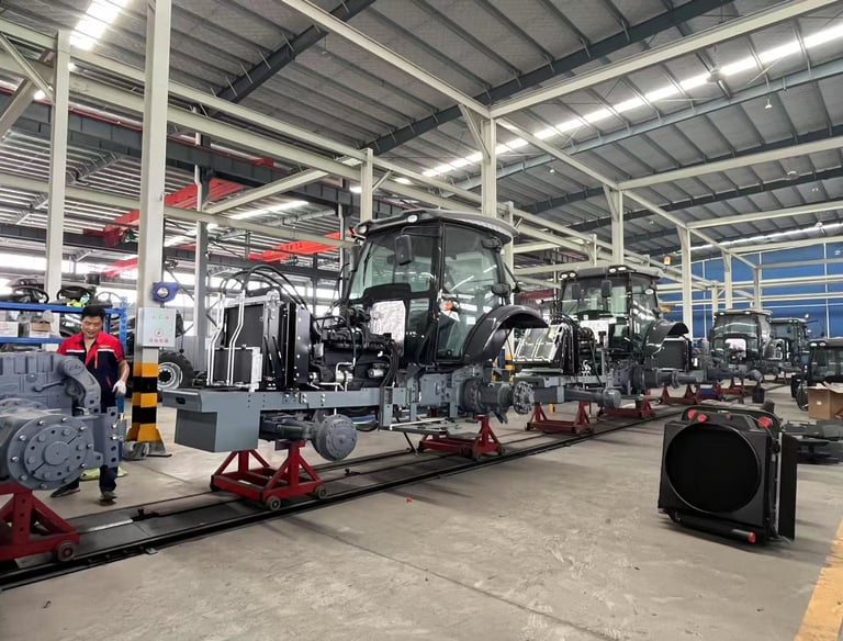 Hongmeng tractor production line