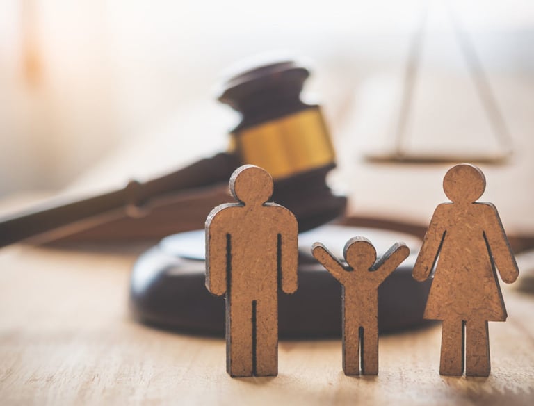 abogado familia visitas pension alimenticia tenencia divorcio sucesión 