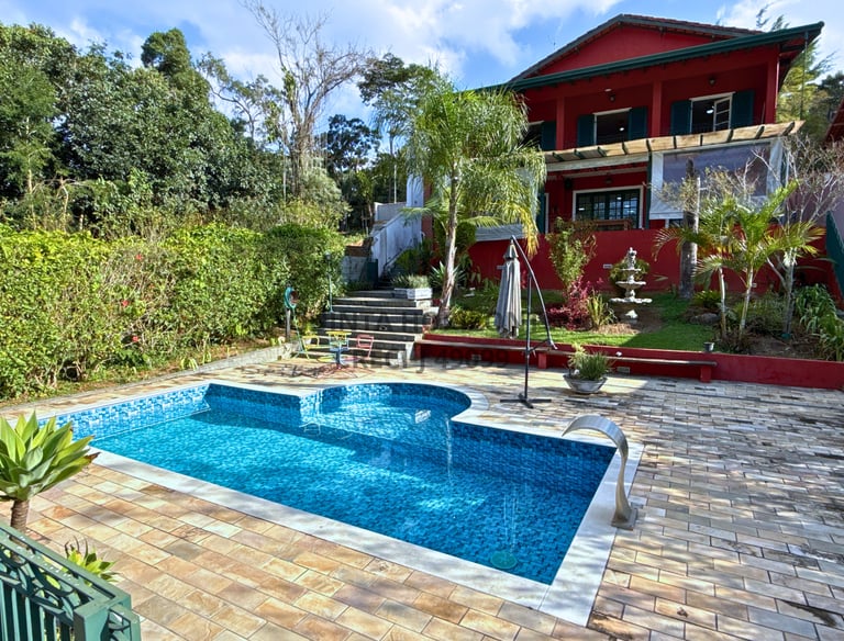 Vende se – casa de alto padrão – luxuosa e sofisticada