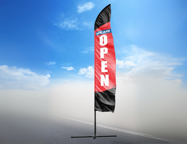 Impresión de gigantografías en banner, pluma o bandera publicitaria. Servicio en lima perú. Imprenta gráfica en Jesús maría