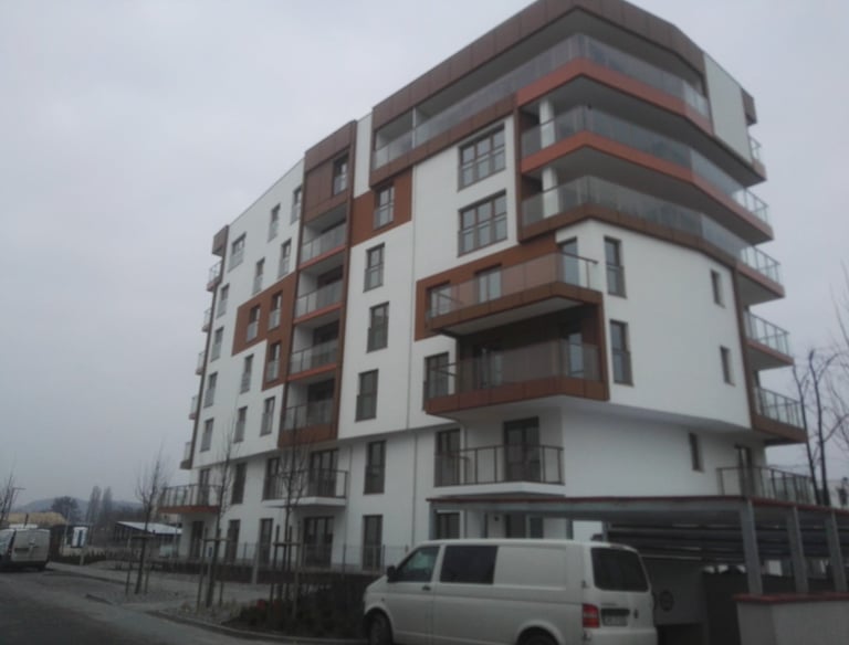 Sprzątanie budynków mieszkalnych - wspólnot mieszkaniowych, domów wielorodzinnych