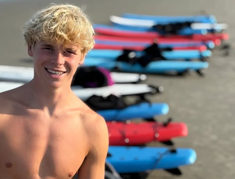 Montreal Surfer at a surf lesson in Rye, NH