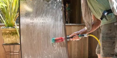 Screen Cleaning in San Antonio