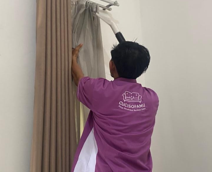 Jasa Cuci Gorden oleh cucisofamu.com