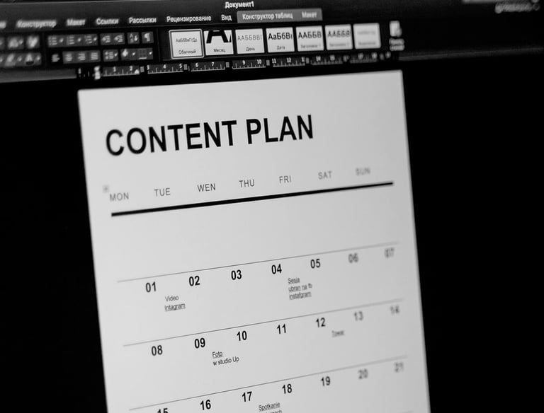 Une page de calendrier affichée sur l'écran d'un ordinateur