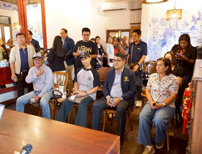พื้นที่เอนกประสงค์สำหรับจัดกิจกรรม Workshop และงานสัมมนาขนาดเล็ก ยงคังคาเฟ่