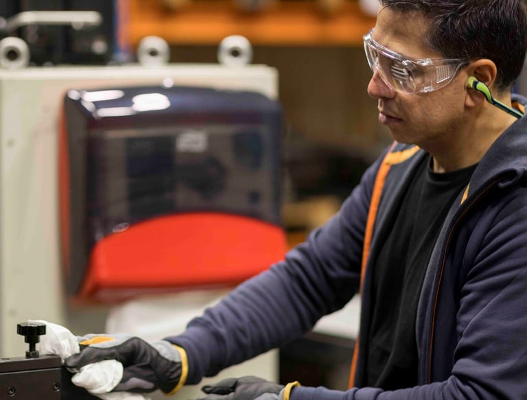 tork ipari felhasználású kéztörlő adagoló