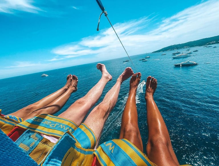 parasail over the yachts in Pampelonne