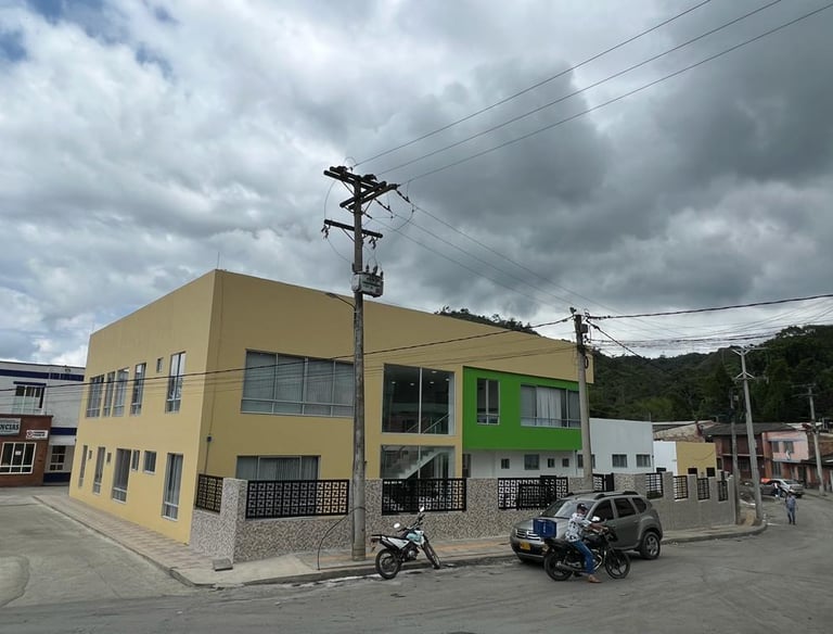 Construcción de uso Institucional