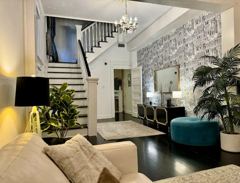 Spacious New Orleans vacation home BNB with heated pool