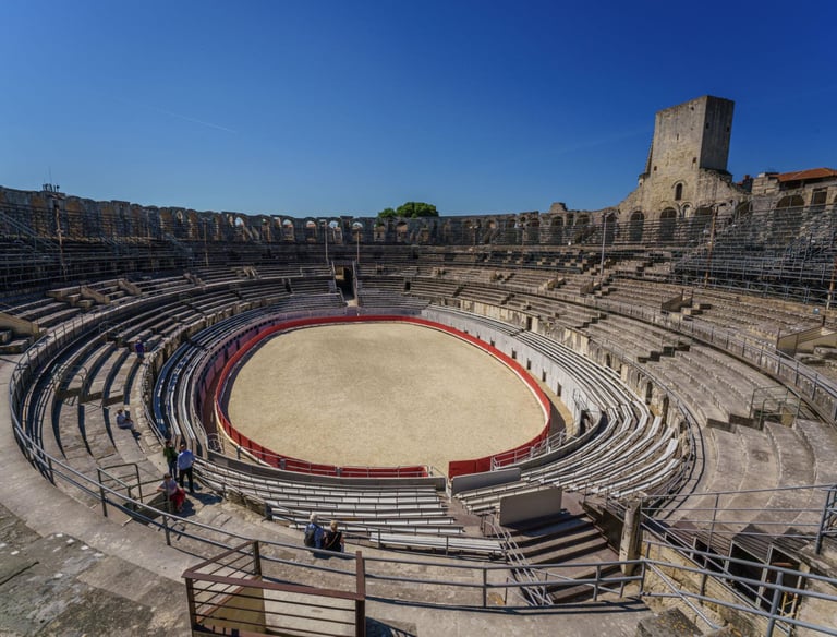 arles les baux shore excursion provence