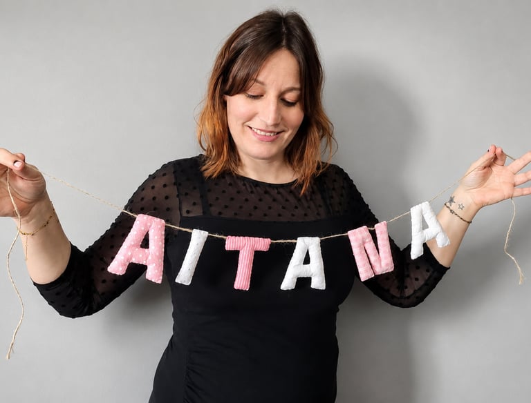 Guirnalda personalizada con letras de fieltro