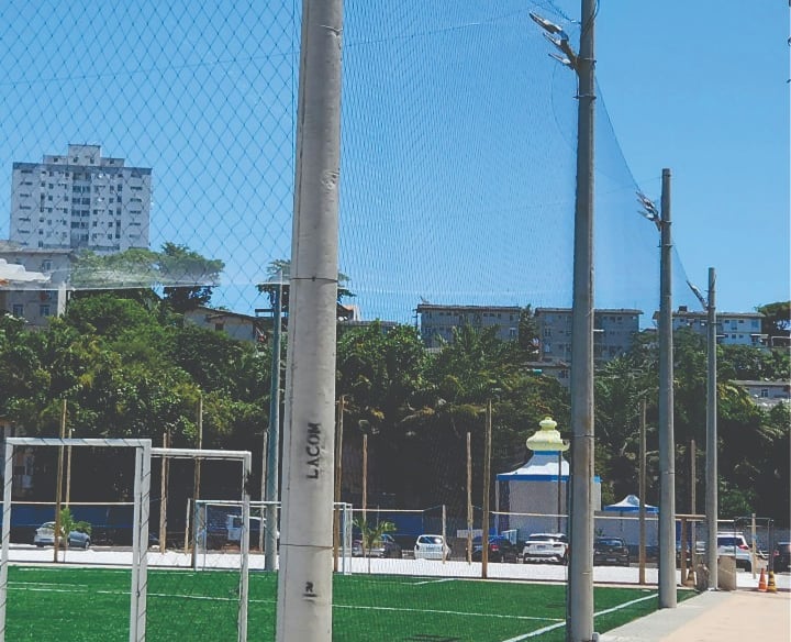 rede-de-protecao-para-campo-de-futebol-society
