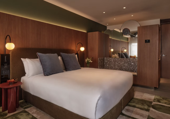 Hotel furniture project management