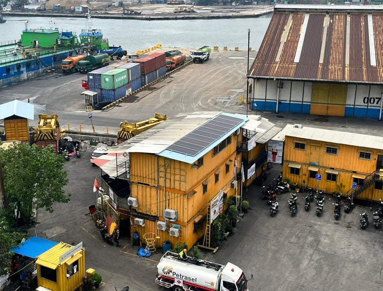 PLTS Off Grid Container Office