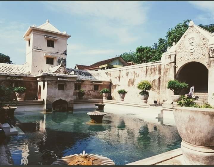 Tamansari Water Castle