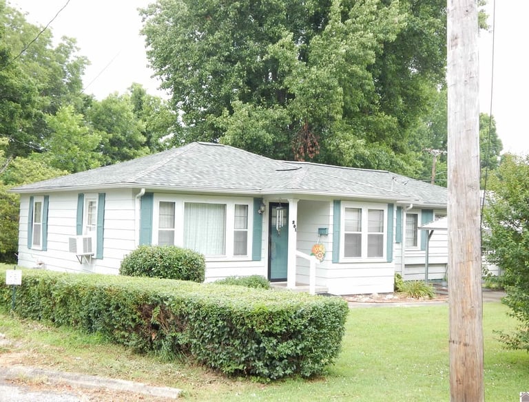A house in Benton Ky