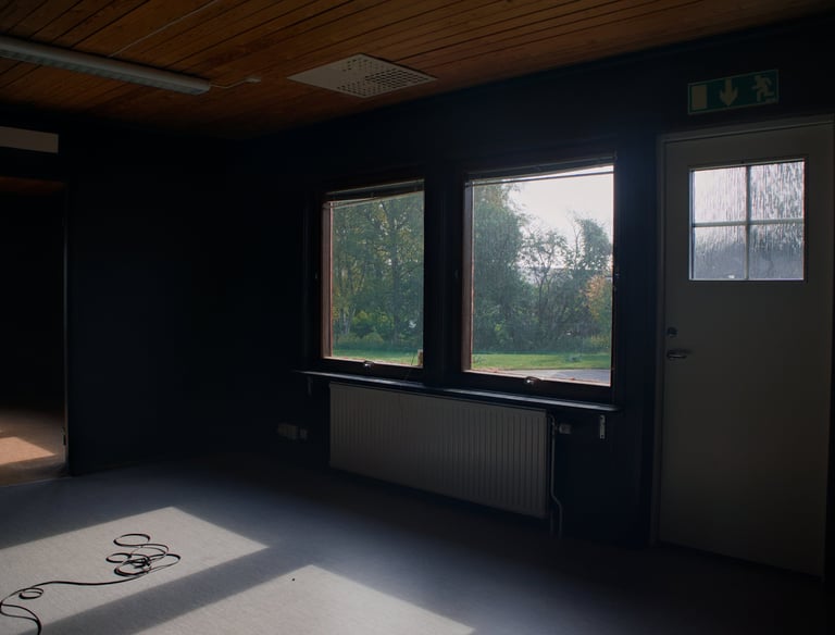 Foto inifrån som visar den pågående renoveringen av förskolan Långagård i Moheda