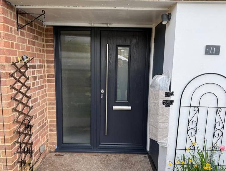 Tortola 1 flush composite doors with side panel and long handle fitted in Southampton by Buildmydoor