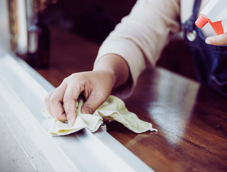 Nettoyage Encadrements et Rebords de Fenêtres à bruxelles