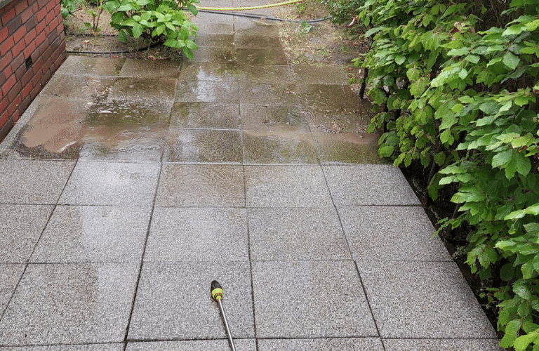 Een mooi schoon terras. Wij zorgen ervoor