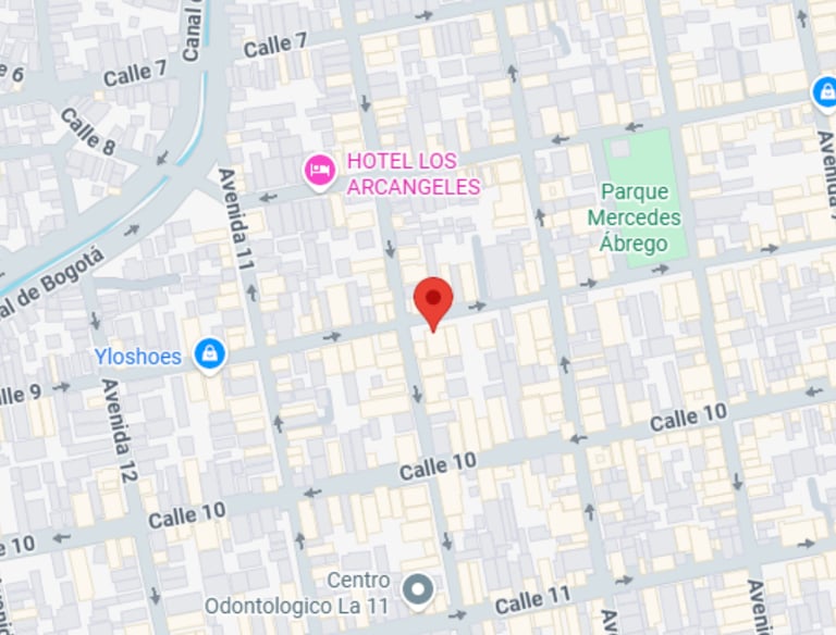 City street map showing a red location pin near Hotel Los Arcangeles and Parque Mercedes Abrego.