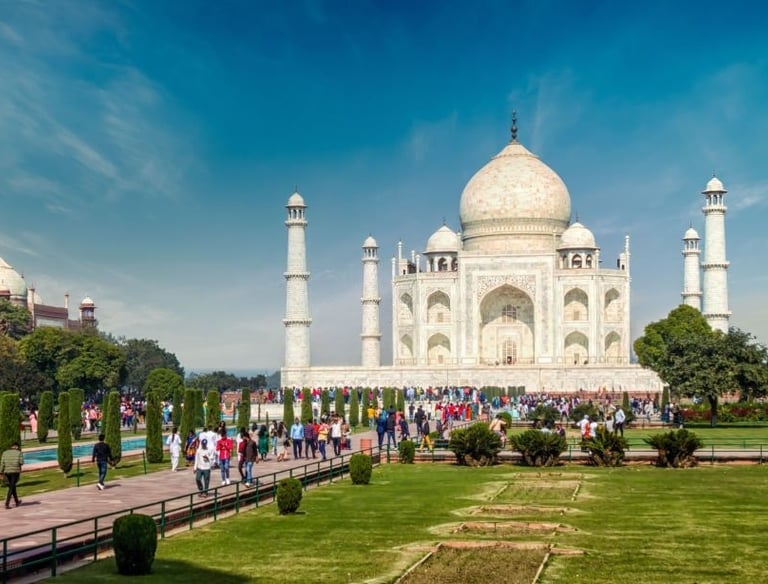 Taj Mahal Moonlight Tour
