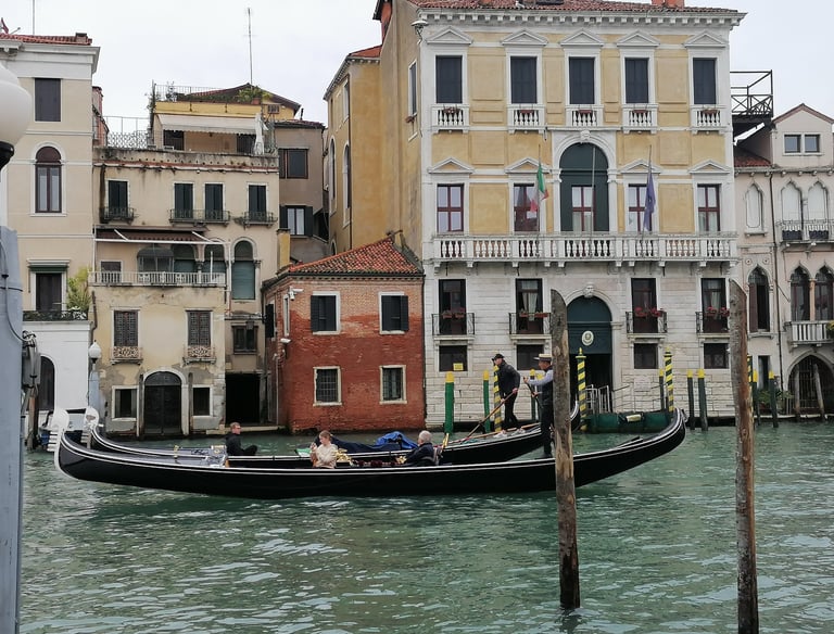 Viaje Venecia, Italia. Coordinación de actividades, museos, comida y experiencias.