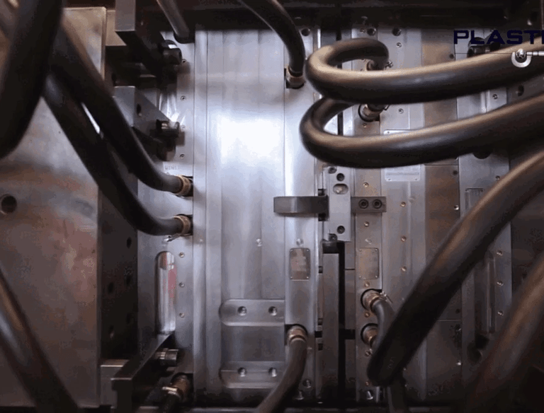 High-volume injection molding process – producing precise, large-scale parts efficiently.