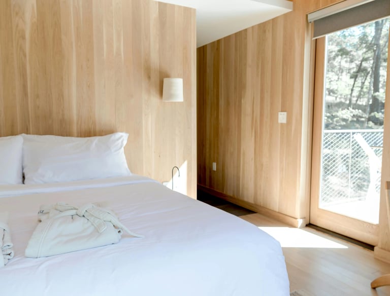 Airbnb cleaning service ensuring spotless rooms, fresh linens, and a welcoming space for new guests
