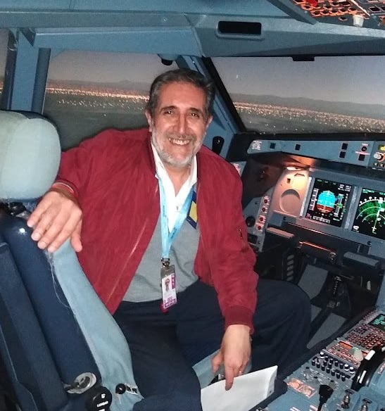 En el cockpit del simulador de vuelo