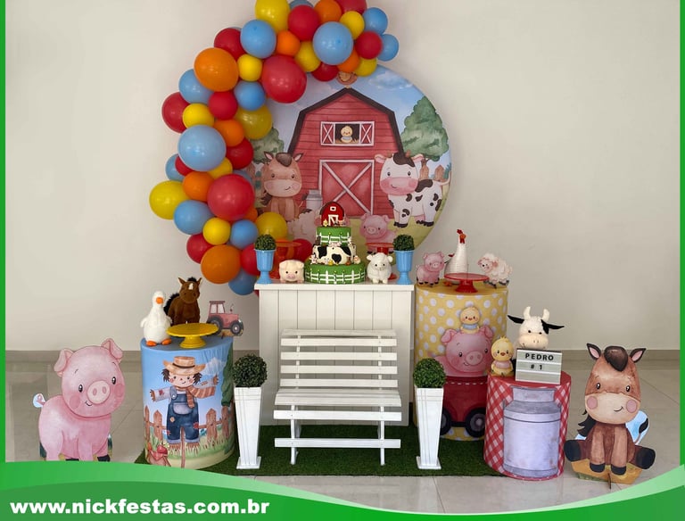 Aluguel de decoração infantil Fazendinha na Freguesia do Ó com mesa decorada temática