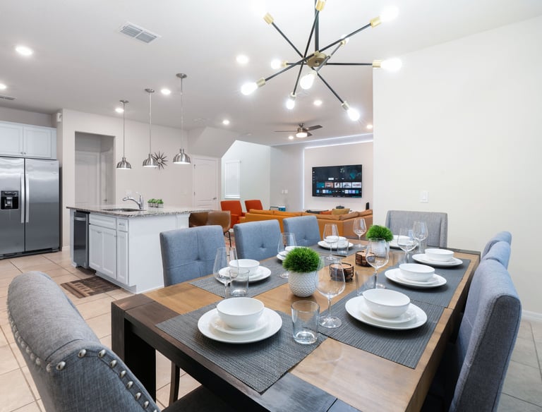 Orlando Vacation Rental: Family Dining Area