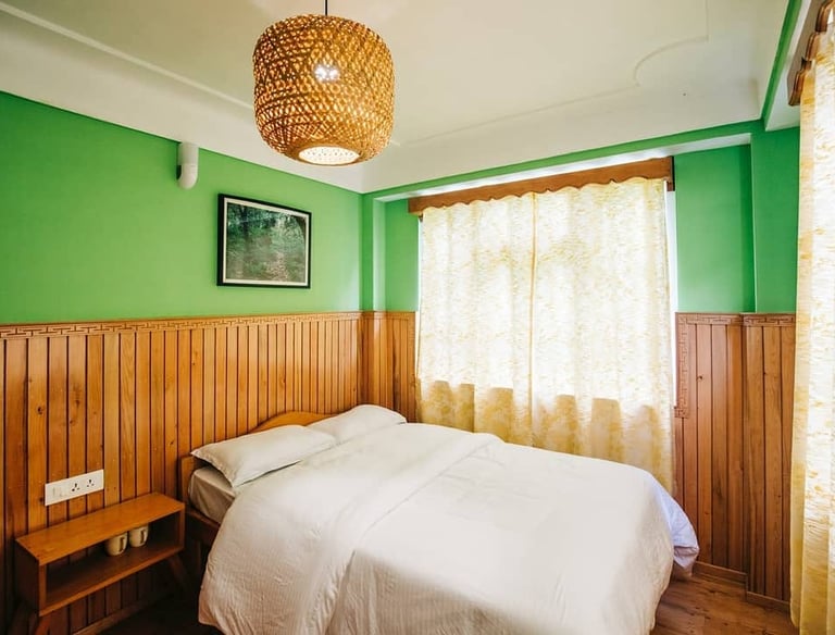 LACHEN HOMESTAY
