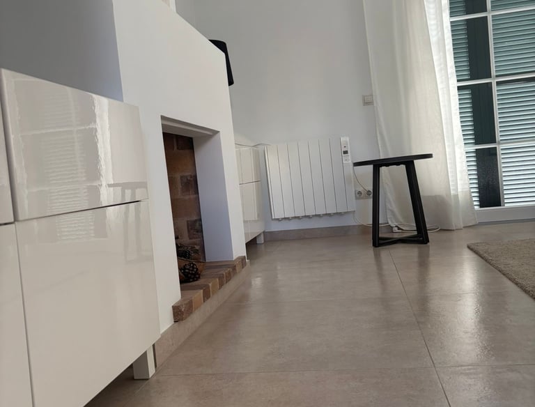 Servicio de limpieza fin de obra e industrial en Mallorca, equipo profesional dejando espacios limpi