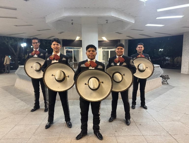 Mariachis en Guadalupe NL
