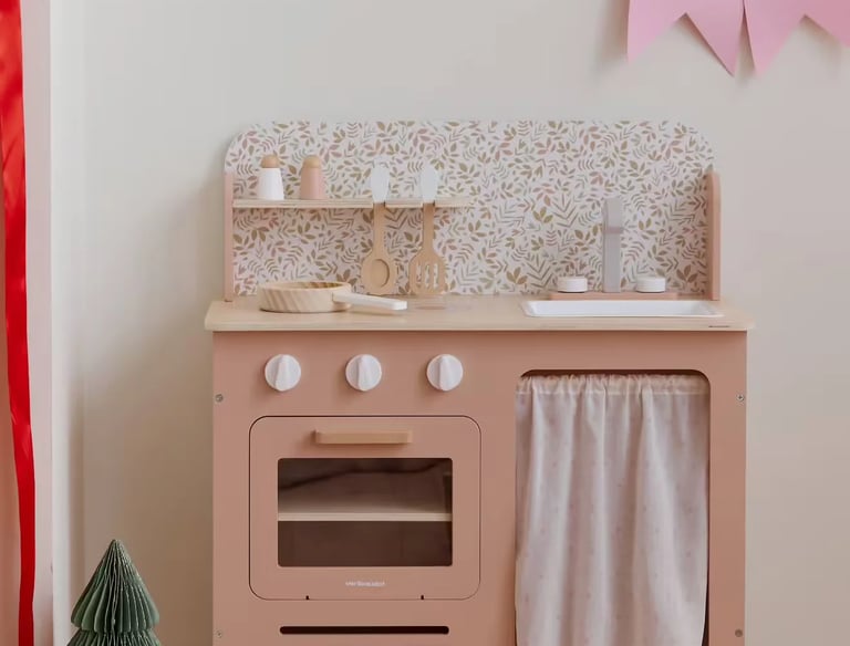 cuisine en bois pour petite fille