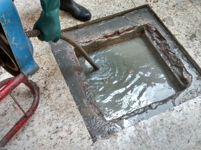 desentupimento de caixa de gordura