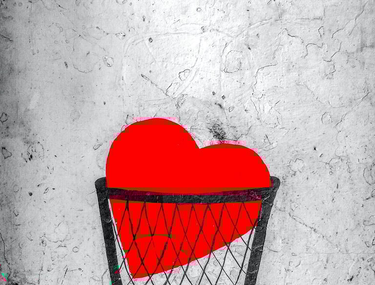 Divorce party, coeur jeté à la poubelle