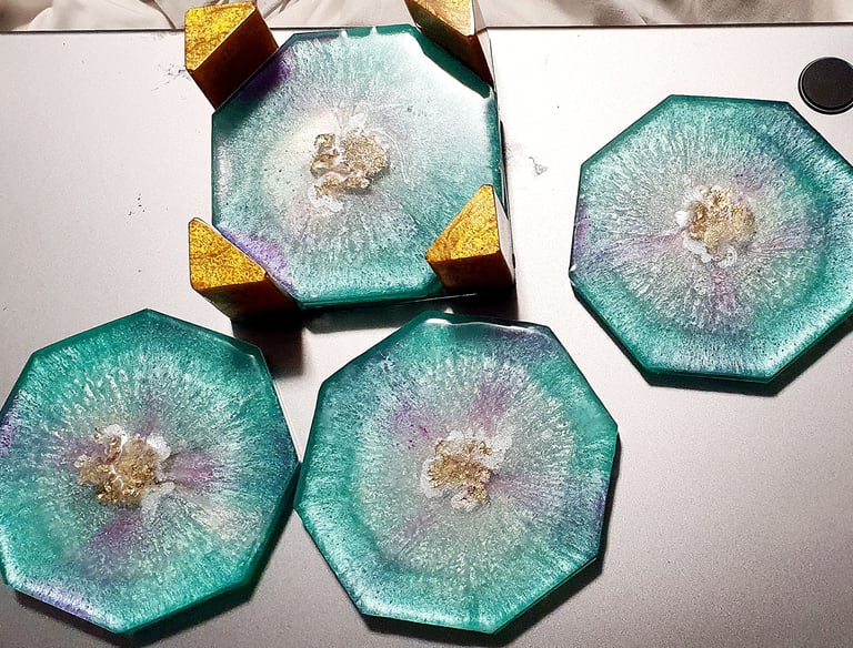 Sous-verres et leur socle