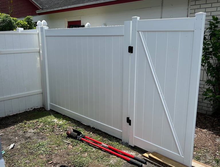 Fence Repair & Maintenance